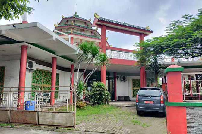 DESTINASI WISATA: Gedung Museum Kabupaten Pasuruan menjadi salah satu jujukan wisatawan yang berkunjung ke kawasan Masjid Cheng Hoo di Pandaan. (Foto: Rizal F Syatori/Jawa Pos Radar Bromo)