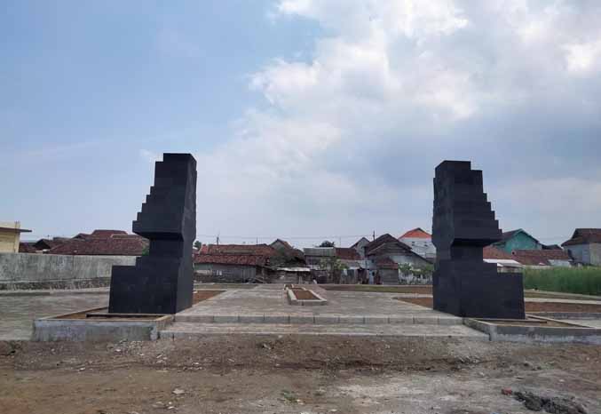 SEDANG DIGARAP: Lokasi pembangunan ruang terbuka hijau di Panggungrejo. (Foto: M Busthomi/Jawa Pos Radar Bromo)