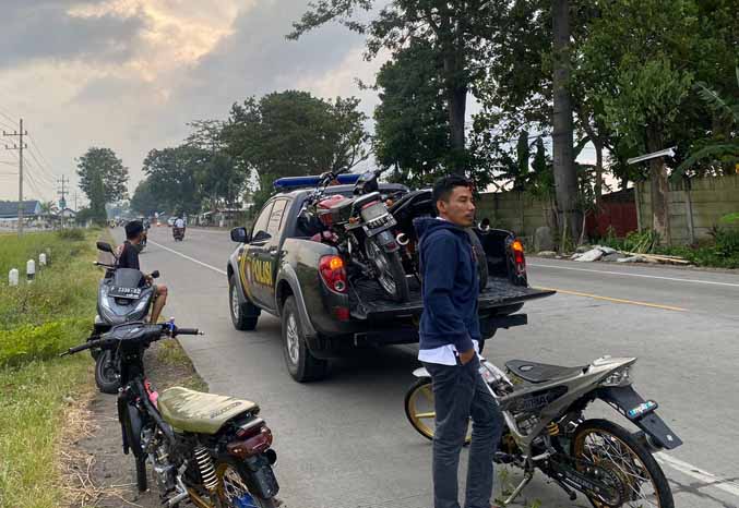 DIAMANKAN: Barang bukti yang diamankan saat operasi balap liar di berbagai tempat. (Foto - Foto: Achmad Arianto/Jawa Pos Radar Bromo)