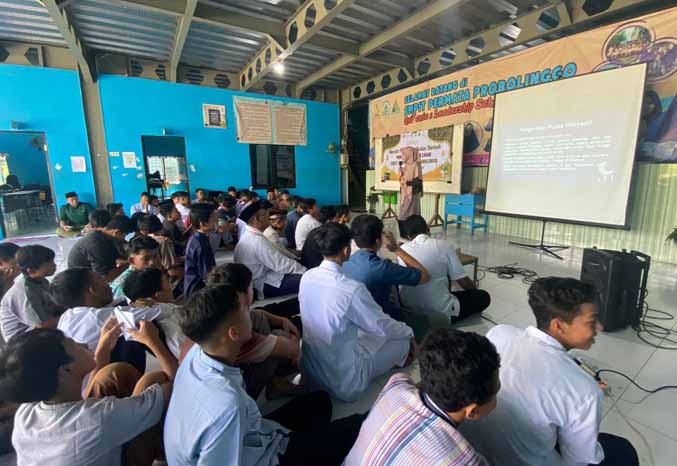 SEMANGAT: Siswa di SMP IT Permata saat mengikuti Pondok Ramadan. Meski hanya dua hari, siswa antusias mengikutinya. (Foto: SMP IT Permata for Jawa Pos Radar Bromo)