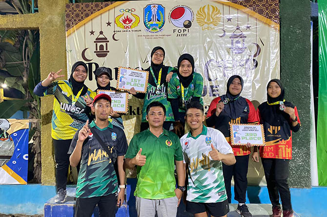 SONGSONG KEJURPROV: Atlet-atlet petanque Kota Pasuruan saat berlaga di Ramadhan cup, beberapa waktu lalu. (Istimewa)