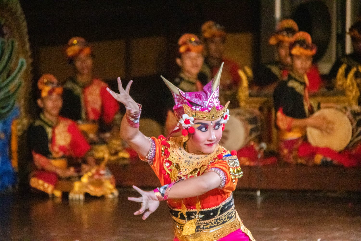 PESTA KESENIAN BALI (PKB): Sanggar Pentas Marak Lestari, Banjar Dinas Kelodan, Desa Bubunan, Kecamatan Seririt, Buleleng.