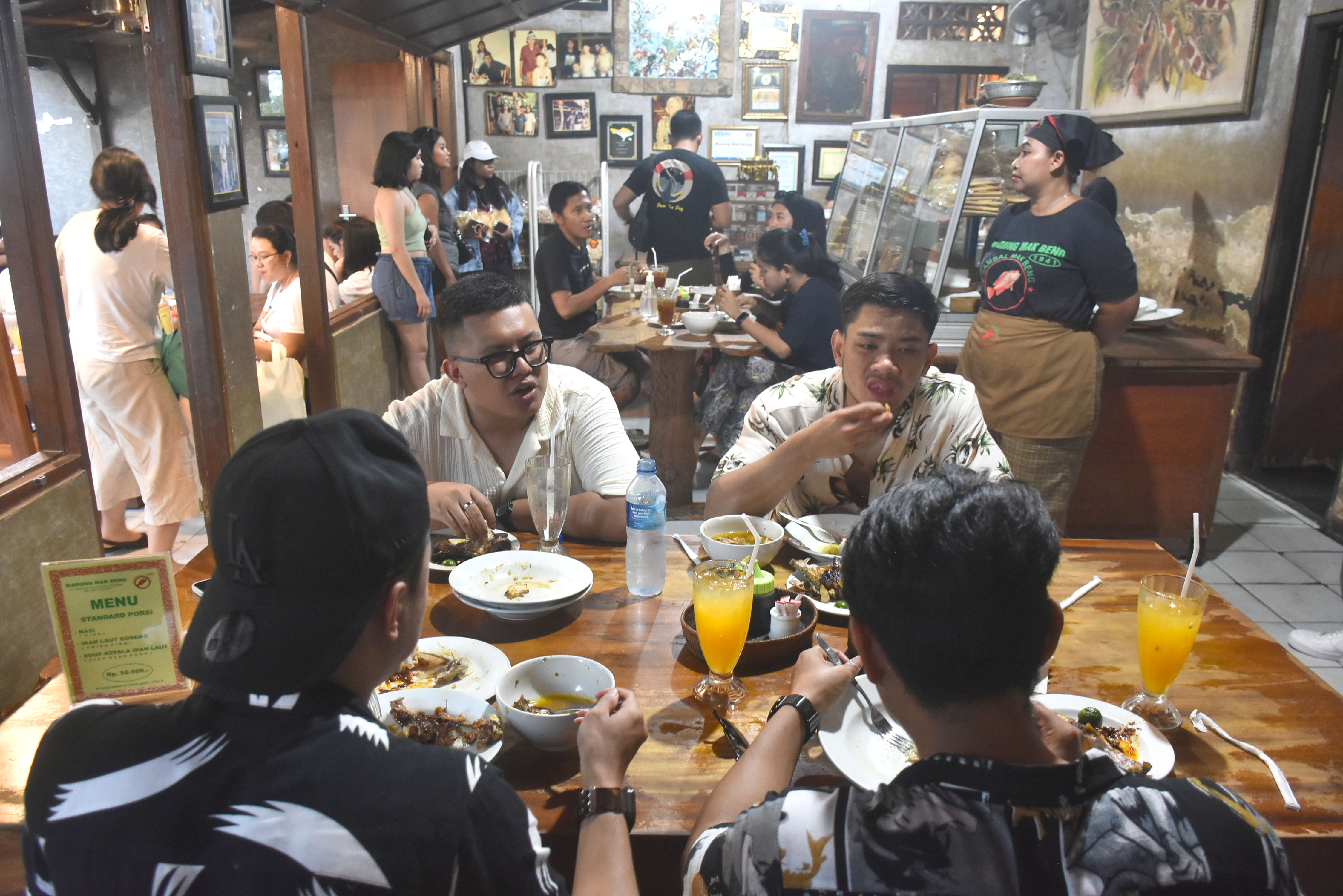RESTORAN LEGENDARIS DUNIA: Warung Mak Beng di Sanur, Denpasar, Bali, menempati posisi ketiga restoran legendaris dunia.