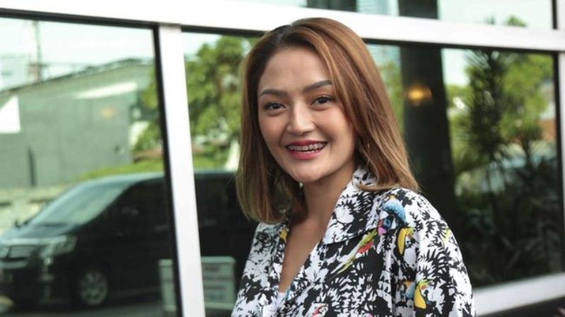 OPERASI: Pedangdut Siti Badriah jalani operasi lantaran terkena kelenjar getah bening.