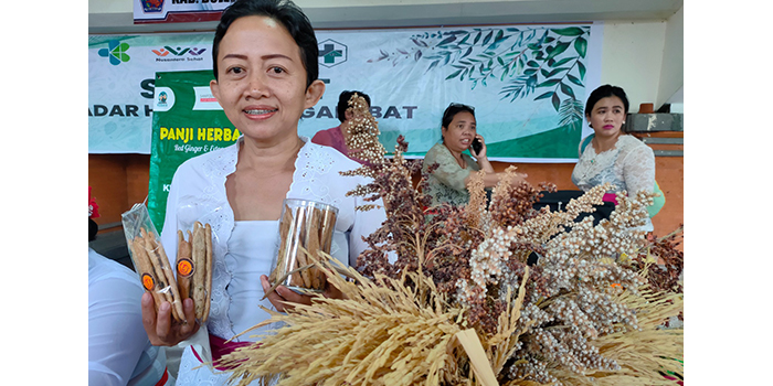 SORGUM: Salah satu olahan dari tepung sorgum atau tepung Buleleng yang dibuat menjadi bread stick ala Italian.