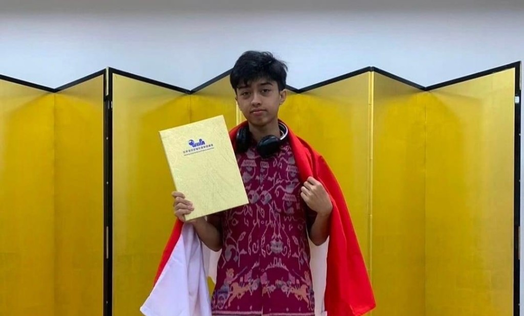 SISWA BALI: Agus Restu meraih medali emas JDIE 2023 di Tokyo, Jepang.