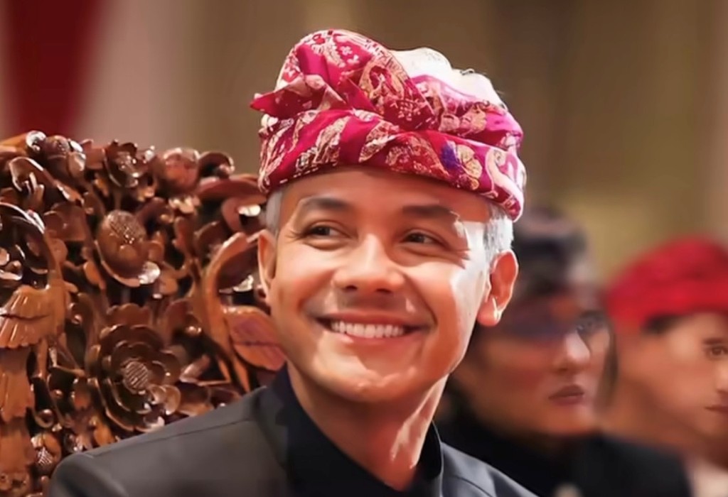 Ganjar Pranowo menduduki posisi tertinggi dari survei melalui Medsos oleh LSI Denny JA.