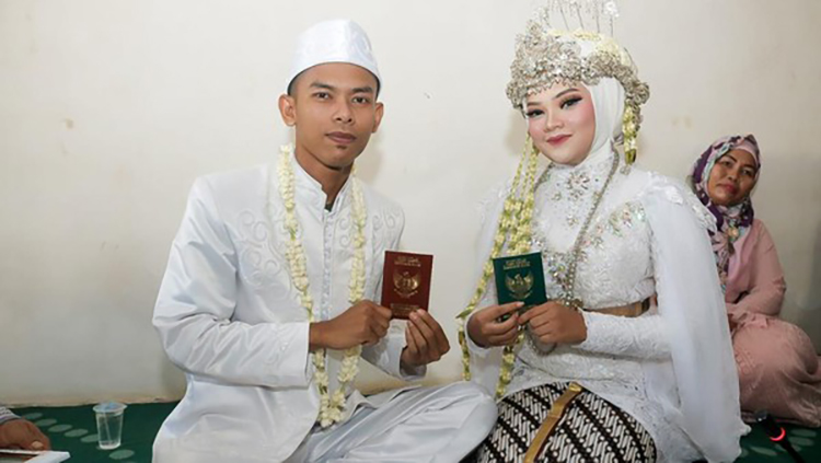 Anggi Angraeni dan Fahmi Husaeni melangusngkan pernikahan sebelum dinyatakan hilang