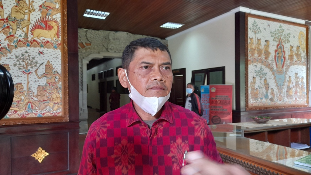 MRT: Kepala Dinas Perhubungan Provinsi Bali, IGW Samsi Gunarta.
