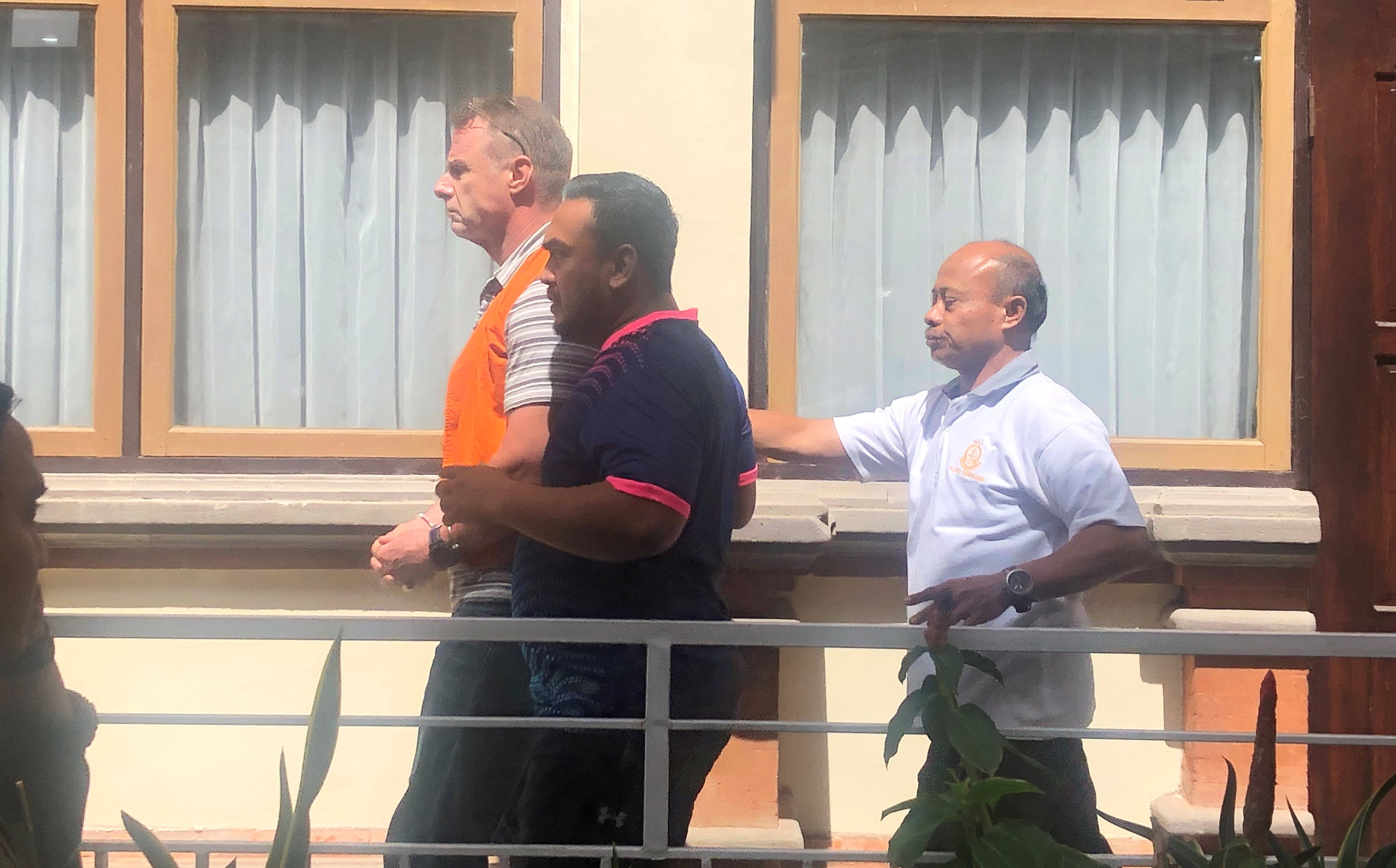 Hermanus dikawal ke Lapas Kerobokan setelah ngamuk di PN Denpasar.