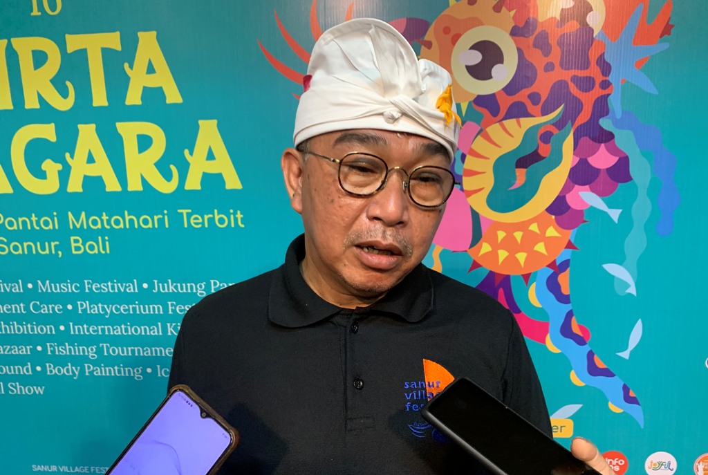 SANFEST: Ketua Umum Sanur Village Festival, Ida Bagus Gede Sidharta Putra pada presscon SVF 2023 di Yayasan Pembangunan Sanur, Senin (17/7)