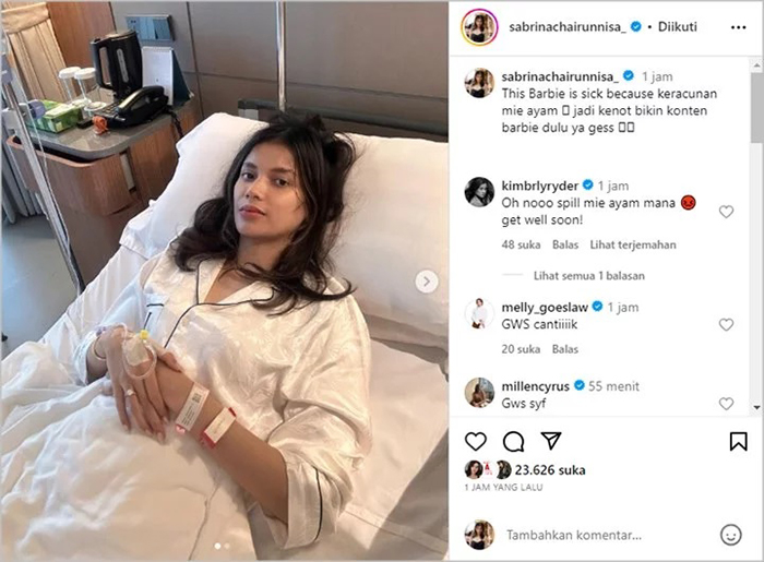 Sabrina Chairunnisa terbaring di rumah sakit akibat keracunan usai santap mie ayam