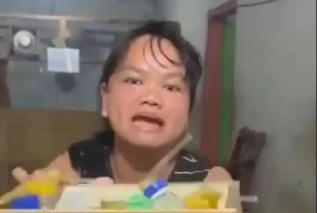 GEREBEK: Tangkapan layar video emak-emak gerebek tempat yang diduga dipakai pesta narkoba.