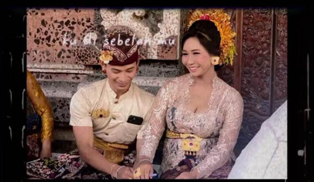 MENIKAH: Otot Kering resmi menikahi sang kekasih. Selebgram asal Bali I Wayan Bisma ini banjir doa dari warganet.