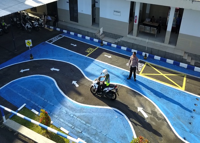 BARU: Bentuk sirkuit baru ujian praktek SIM C yang tanpa angka 8 dan Zig-Zag.