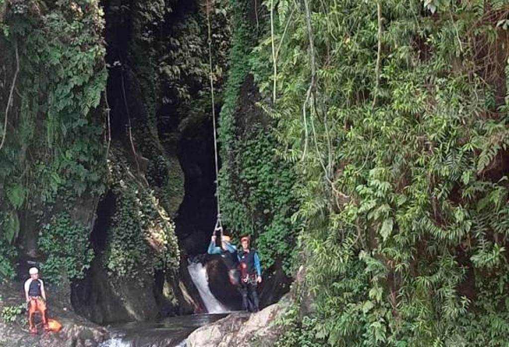 Keindahan Blue Lagoon di Desa Ambengan, Kecamatan Sukasada, Buleleng Bali
