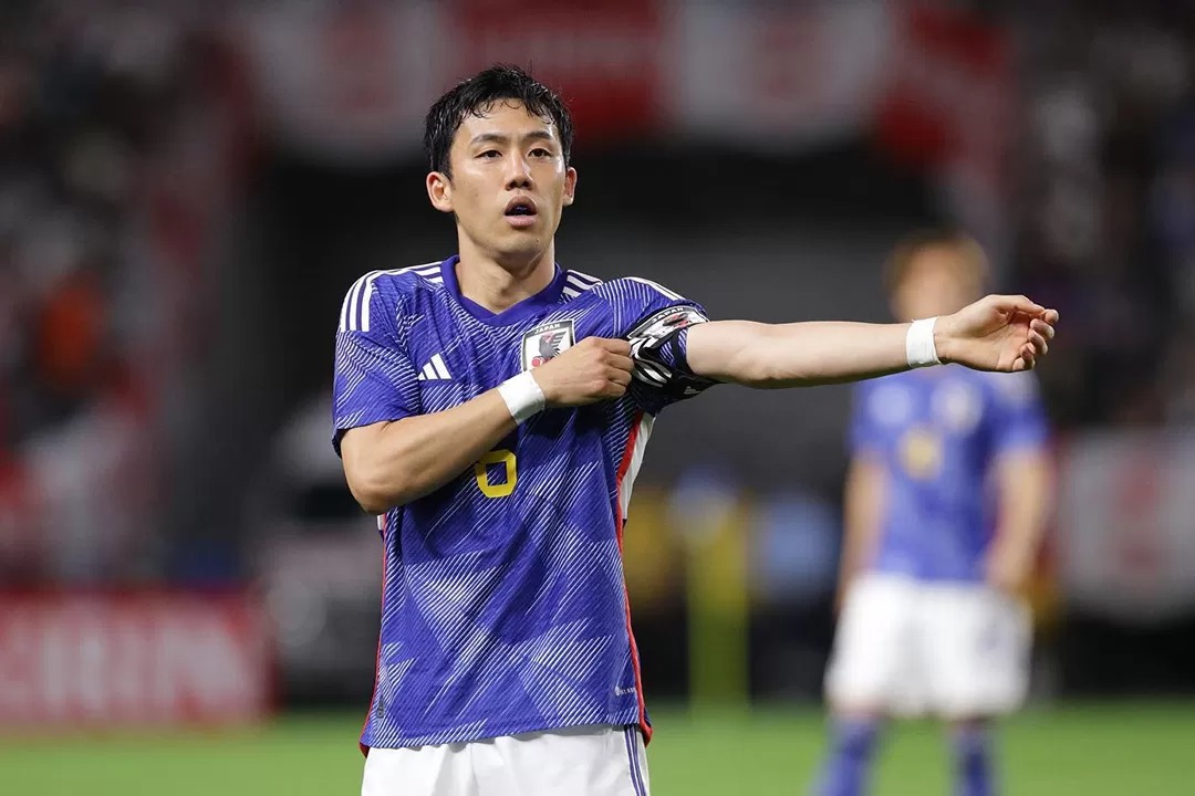 Pesepakbola Jepang, Wataru Endo resmi bergabung dengan Liverpool.