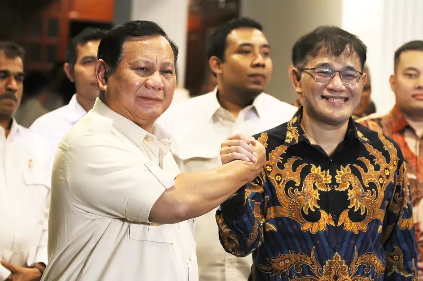 Ketua Umum Partai Gerindra Prabowo Subianto saat bertemu politikus PDIP Budiman Sudjatmiko