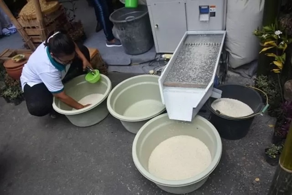 BERAS: Sebagai penyumbang inflasi, kenaikan harga beras ini patut diwaspadai.