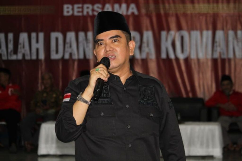 Ketua Tanfiziah PBNU Nasyirul Falah Amru alias Gus Falah bicara soal siswi digundul gara-gara ciput.