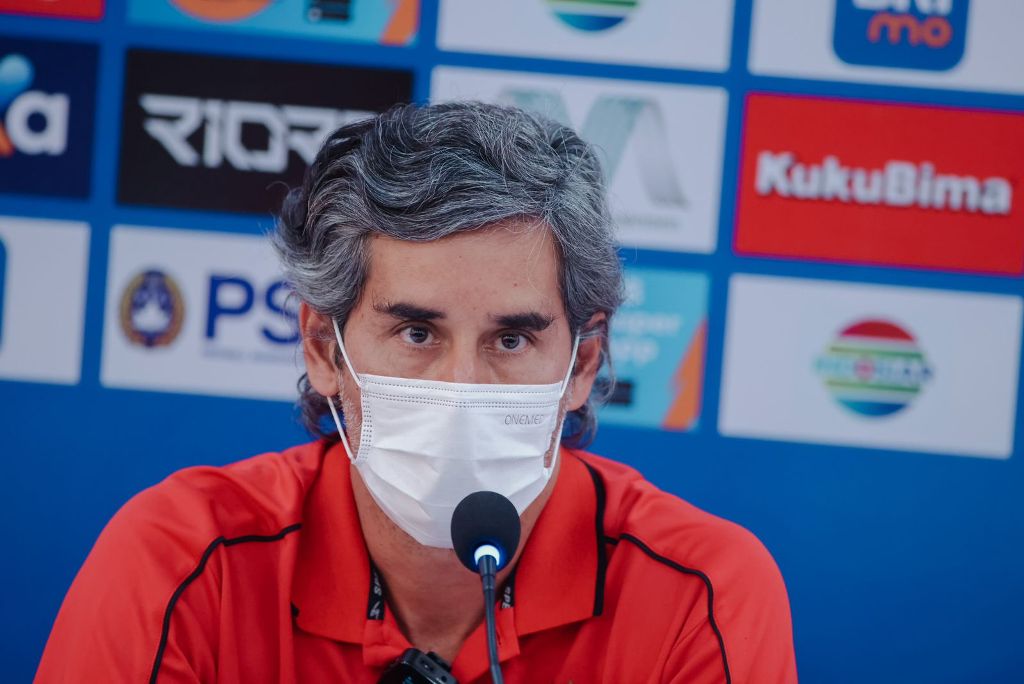 Pelatih Bali United Stefano Cugurra