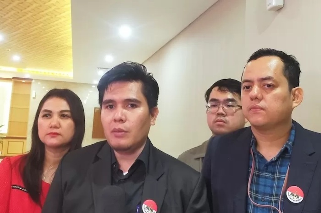 ALMI: Tujuh selebgram daerah diamankan paska ALMI adukan 26 artis terkait promosi judi online. ALMI minta Polri tindak tegas pelaku.