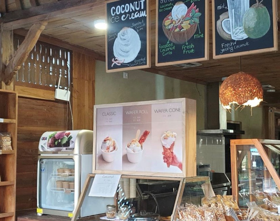 Tukies Coconut Shop