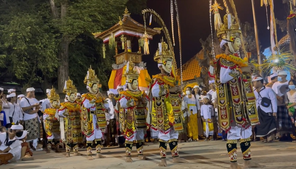 Tari Sandar Desa Adat Kedonganan, Badung, Bali