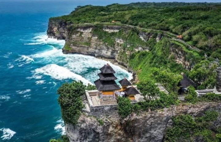 Pura Luhur Uluwatu