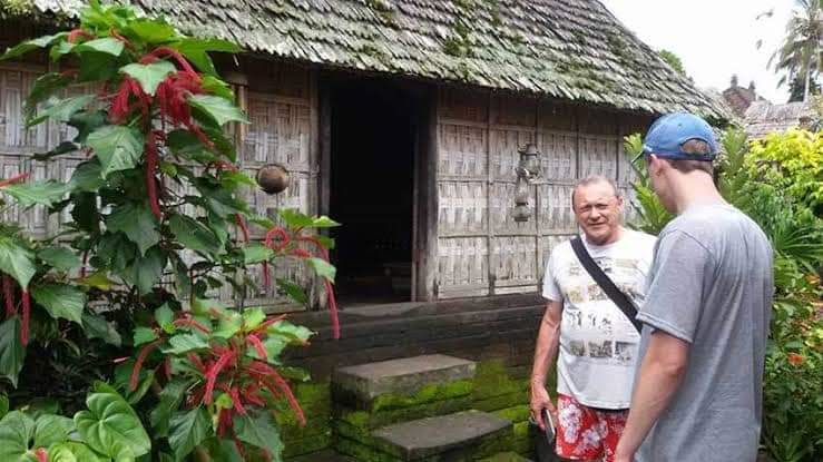 Bangunan dapur di Desa Adat Penglipuran tanpa dilengkapi jendela.