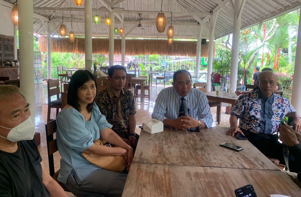 Owner Ayuterra Resort, Linggawati Utomo memberikan penjelasan soal insiden yang menewaskan lima karyawannya.