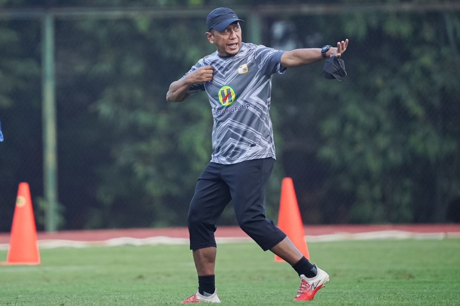 Pelatih Barito Putera Rahmad Darmawan tetap mewaspadai PSM Makassar meski lawannya ditinggal beberapa pemain pilar.