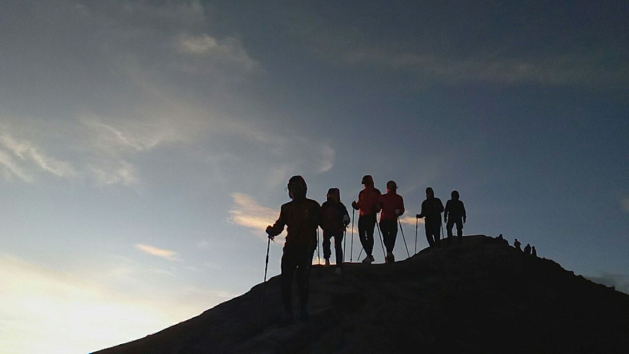 Pendakian Gunung Agung, Karangasem akan ditutup untuk sementara serangkaian pujawali di Pura Pasar Agung.
