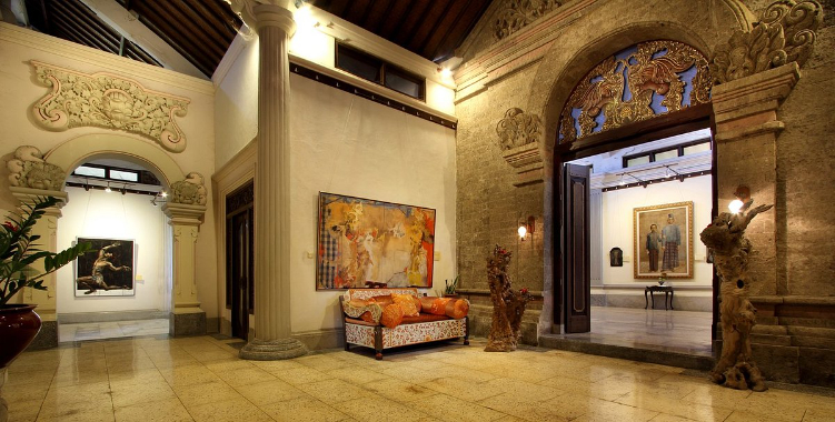 Museum Seni Agung Rai