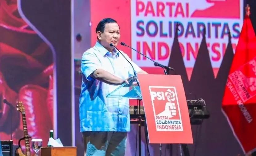 Bacapres Prabowo Subianto menyindir Megawati soal dinasti politik tidak hanya ada di keluarga Jokowi saat deklarasi dukungan PSI pada KIM, Selasa malam (24/10).