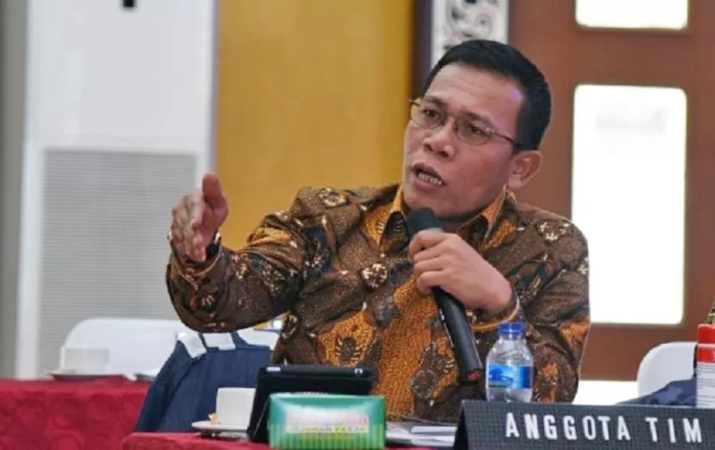 SINDIR: Politikus PDIP Masinton Pasaribu sindir Jokowi dan Gibran, saat ditanya soal KTA PDIP.