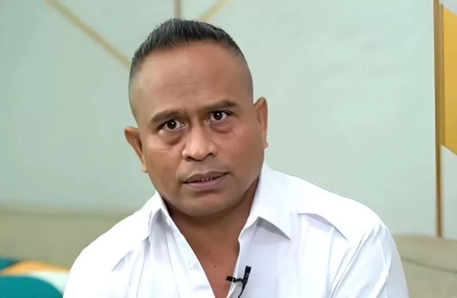 Ketua Umum DPP Persaudaraan 98, Wahab Talaohu ingatkan sikap politik Hasto Kristiyanto dan Adian Napitupulu terkait pernyataan dinasti politik.