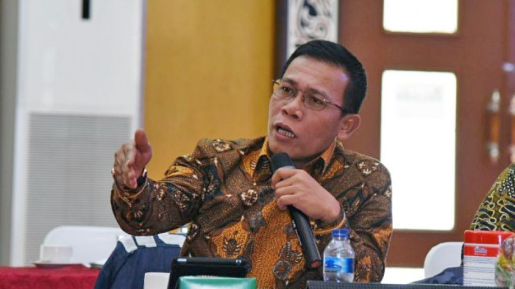 Masinton Pasaribu Sebut Gibran Cawapres Selundupan