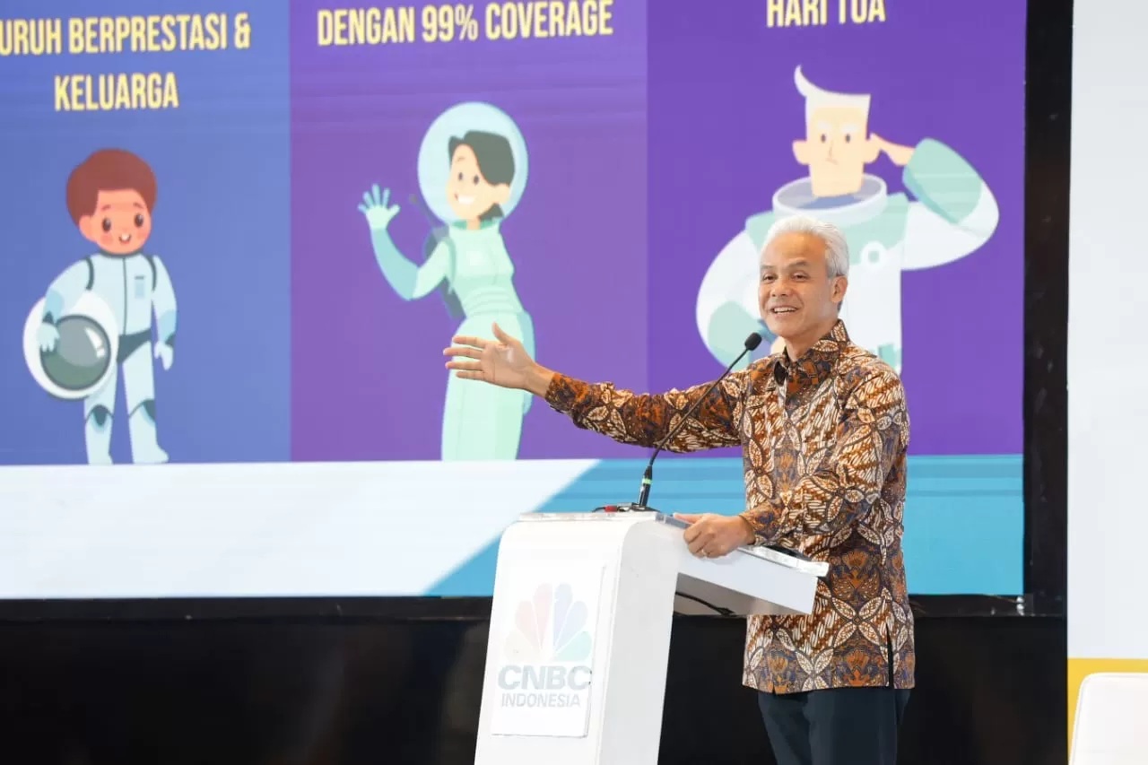 Capres Ganjar Pranowo memberikan pesan kepada TKN Prabowo-Gibran saat melaksanakan kampanye.