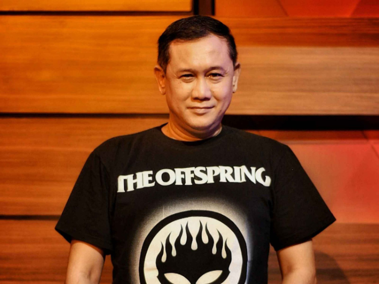 Penggiat media sosial Denny Siregar