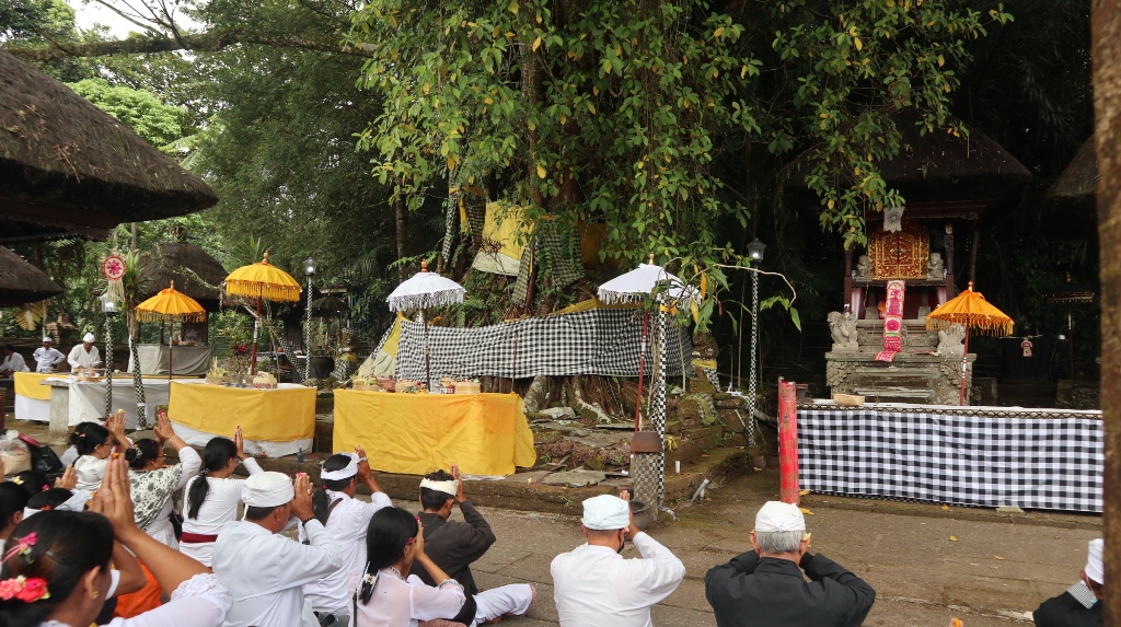 PEJABAT: Pura Luhur Pucak Petali, di Desa Adat Jatiluwih, Kecamatan Penebel, Tabanan diyakini sebagai tempat memohon jabatan karena sering didatangi para calon legislatif dan calon bupati.
