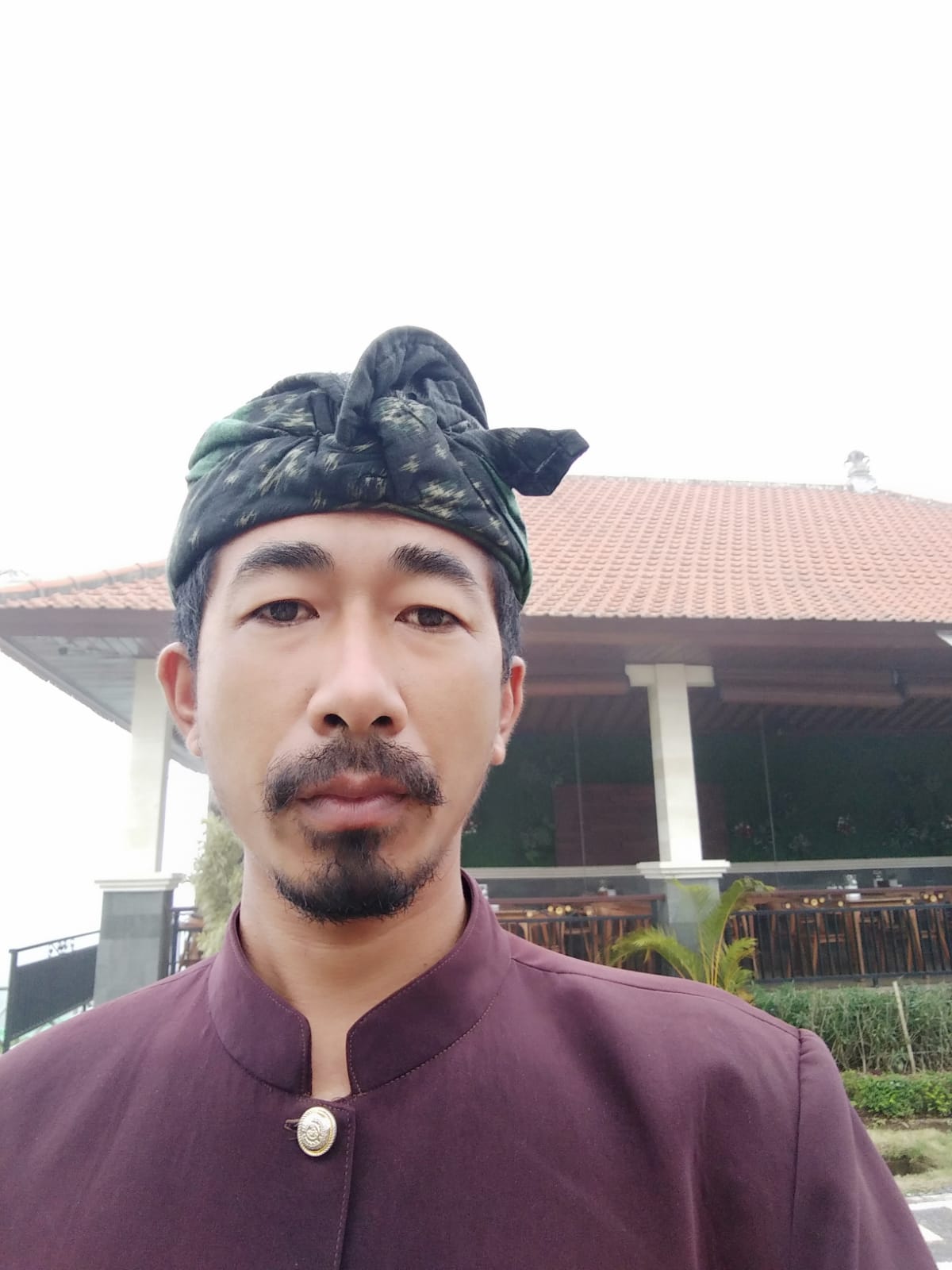 JODOH: Kepala Lingkungan Made Sucika mengatakan, Pura Luhur Pucak Pengungangan diyakini sebagai tempat memohon jodoh dan keturunan.