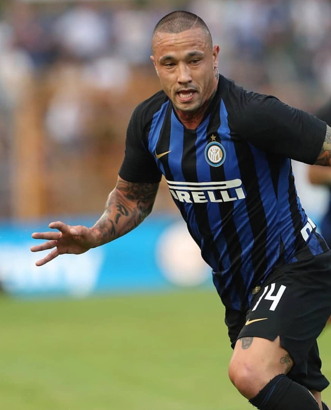 Mantan pemain Inter Milan dan Timnas Belgia, Radja Nainggolan bergabung dengan Bhayangkara Presisi FC di putaran kedua Liga 1 musim 2023/2024.
