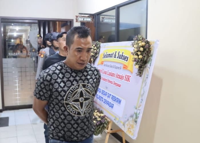 DIRINGKUS: Tampang para pelaku saat diamankan di Polresta Denpasar.