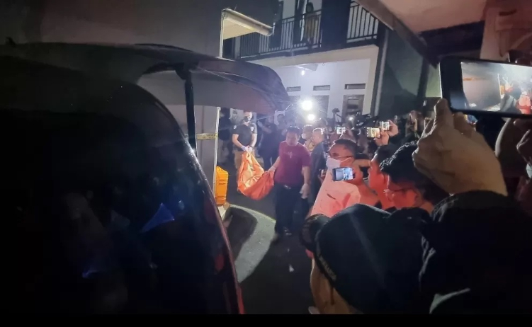 Empat anak ditemukan meninggal diduga dibunuh sang ayah