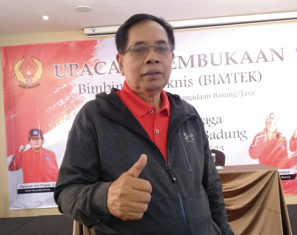 ANCAM: Ketua Umum KONI Badung, Made Nariana ancam degradasi cabor (cabang olahraga) malas dan tak bertanggung jawab.