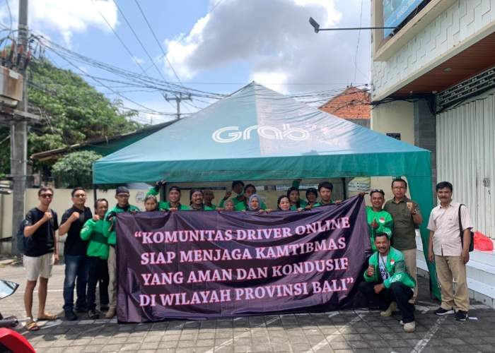 KONDUSIF : Komunitas driver online deklarasi siap menjaga kamtibmas yang aman dan kondusif.