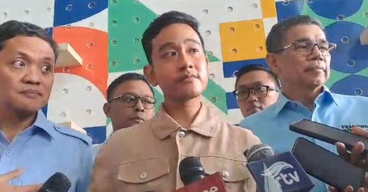 Gibran langgar aturan karena bagi-bagi susu di CFD