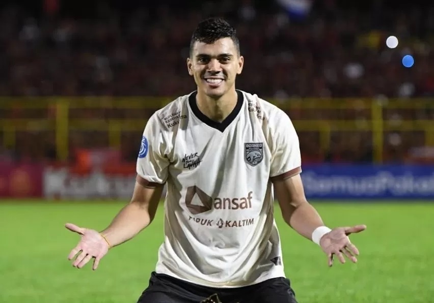 Matheus Pato ketika menjadi top skor Liga 1 Indonesia 2022/23, top skor Piala Presiden 2022/23, dan gol terbaik Liga 1 Indonesia 2022/23. (Instagram Matheus Pato)