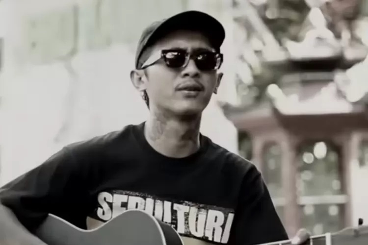 Band lawas Bali Raja Band kembali mencuri perhatian lewat singlenya Jeleme Antik